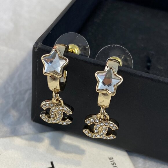 Authentic CHANEL CC Logo Star Dangle Earrings - Picture 1 of 6
